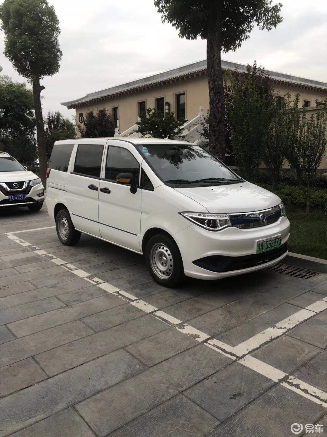 深圳纯电动汽车 纯电动物流车纯电乘用车 深圳中型面包车