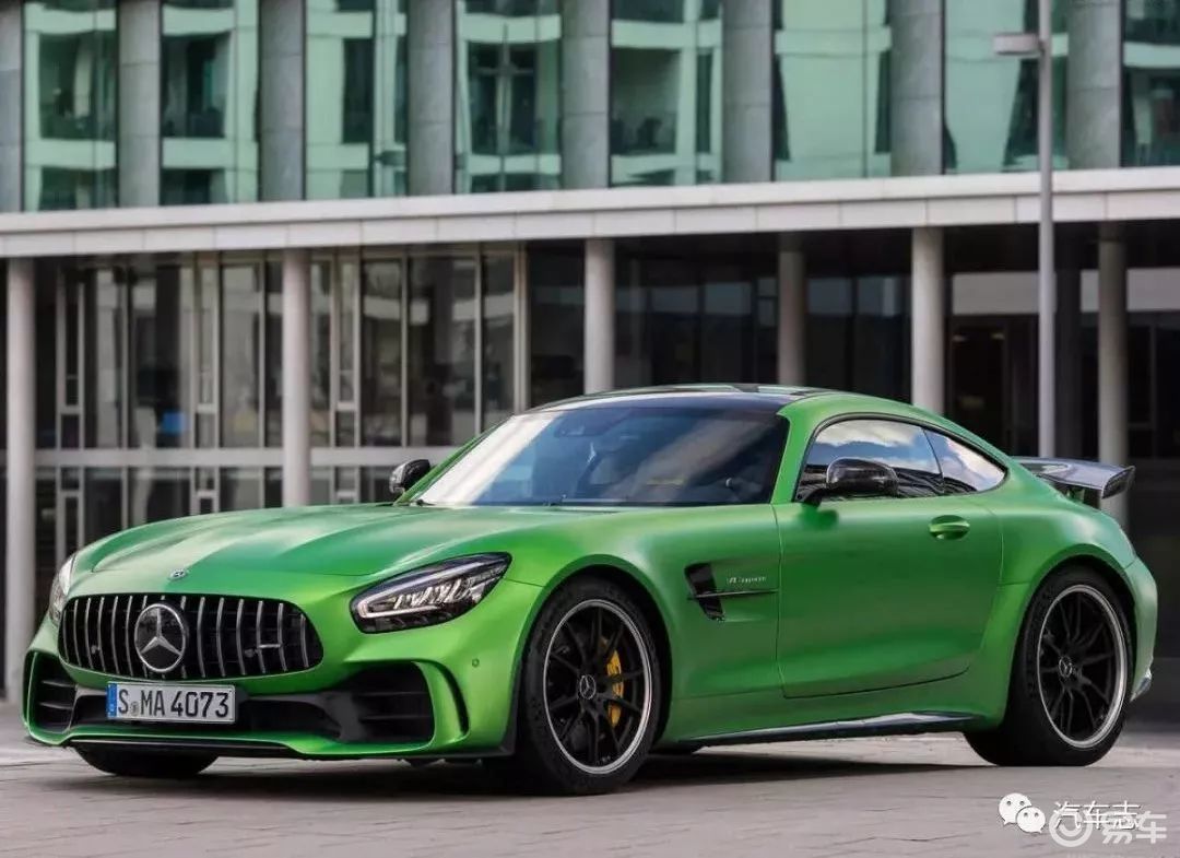 终极版amg gt r 黑色系列将诞生,剑指gt2 rs