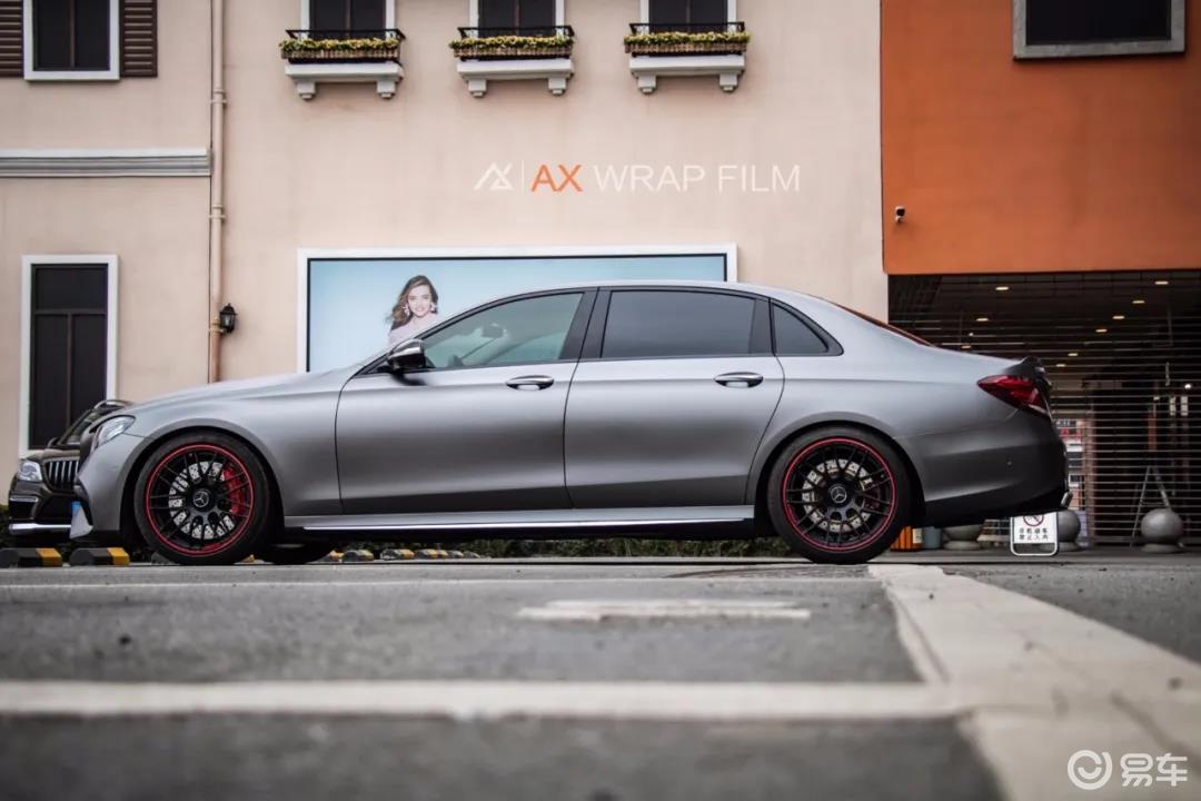 奔驰e300 —amg 山灰  —ax wrap film —让经典得以延续!