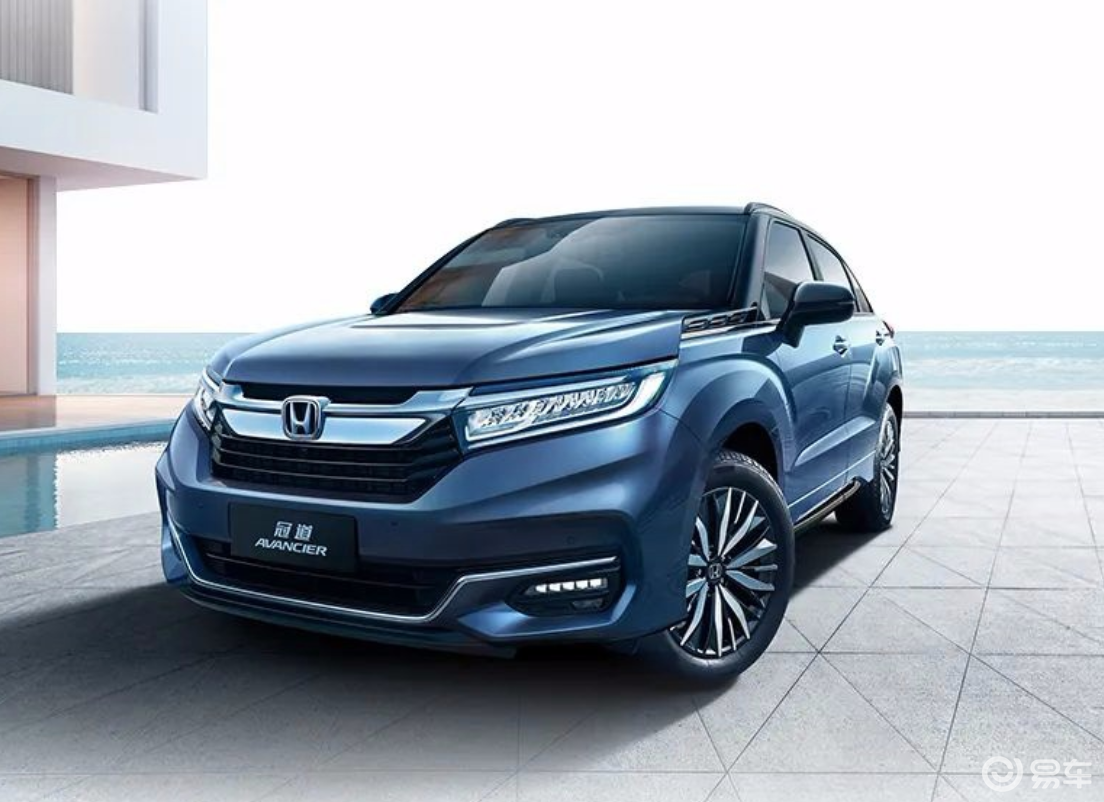 高性能溜背轿跑suv,全新奥迪rs q3轿跑版来袭!
