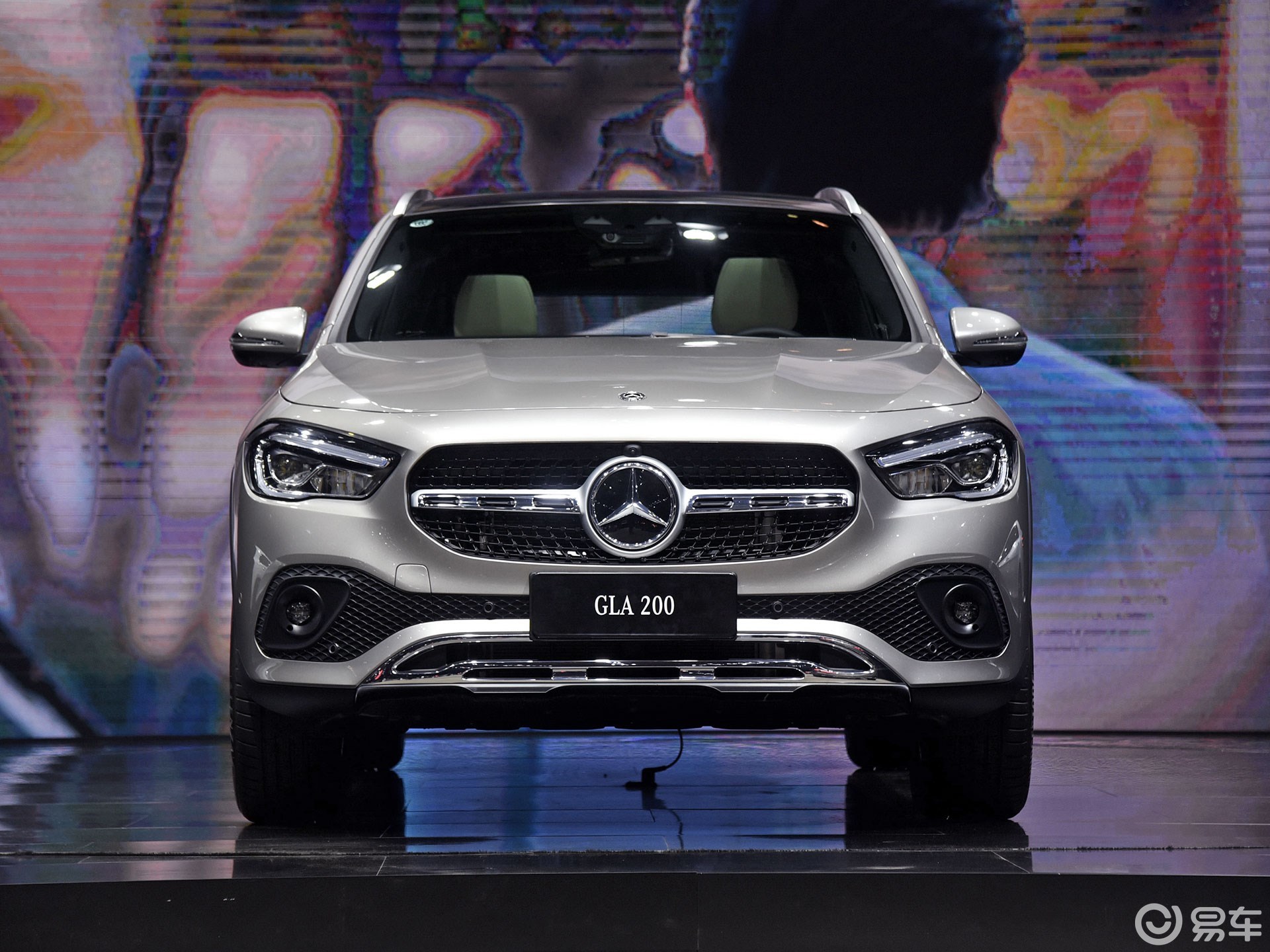 23号上市,30万的1.3t,奔驰豪华紧凑型suv——gla