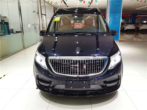 福建奔驰七座商务车报价,奔驰商务迈巴赫版(最新发布)