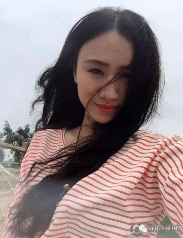 【香车美女】长腿美女老板为啥怒提汉兰达?有图有真相