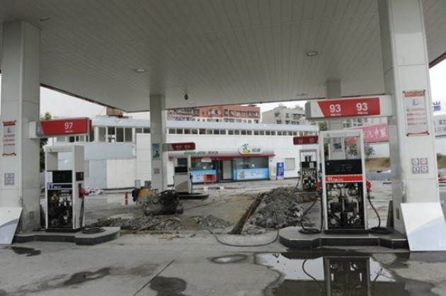 加油站防雷设计方案少做这3步，雷击来了多花80万