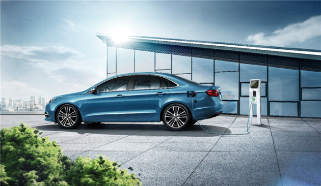 针尖对麦芒 艾瑞泽7e对比比亚迪秦