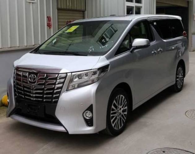 8万多也能用出丰田“埃尔法”的感觉?