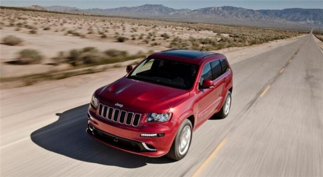 速度最快的电动suv w700_h383_3cf7243de26c45938138498c59222687.jpg