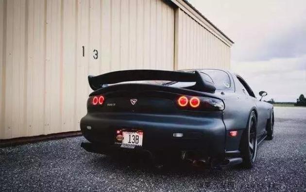 经典神车有哪些 w600_h377_b600e3938b2f4a16b452bd911a3c6ebb.jpeg