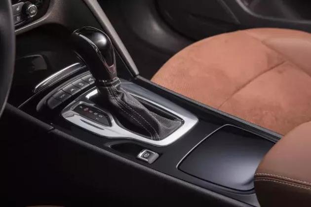 变速器怎么调到三档 w640_h427_0c81b1ba99964fb187aa788528ad34bc.jpeg