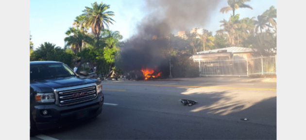 特斯拉在美国又出车祸,撞墙着火致2死1伤