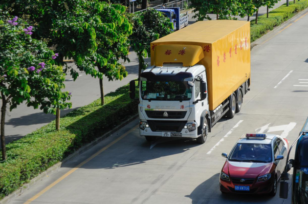 行走深港拍香港卡车(四)文锦渡口岸游车河