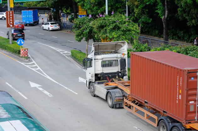 行走深港拍香港卡车(四)文锦渡口岸游车河