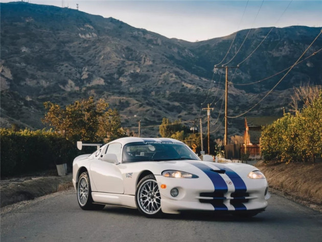 dodge viper