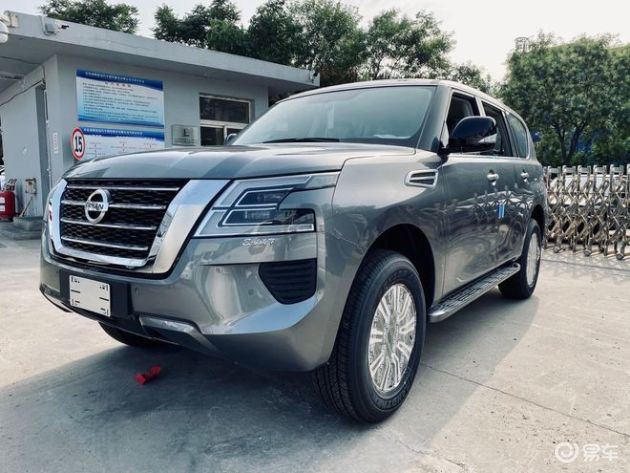 尼桑途乐20款特殊颜色战斗灰现车低配最新售价