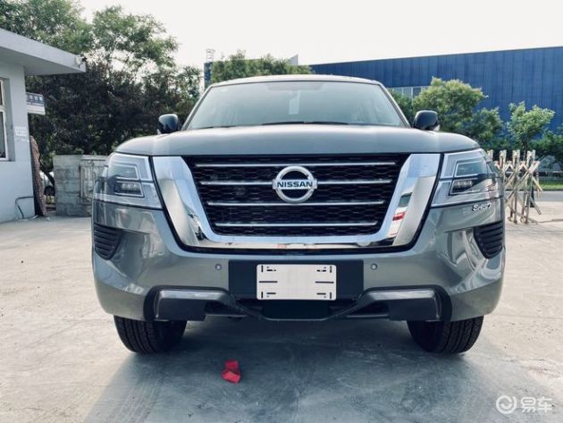 尼桑途乐20款特殊颜色战斗灰现车低配最新售价