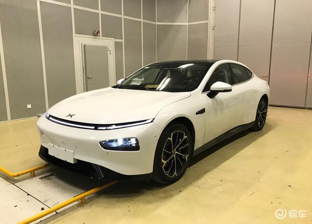 小鹏p7联合保时捷越级对抗豪华车型
