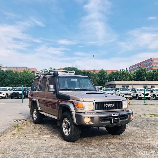 陆巡lc70系,一台让键盘侠都无从下嘴的神车