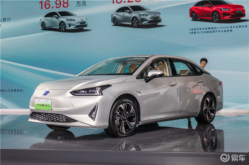 首先,它(可能)是丰田在中国推出的唯一一款纯电动轿车.