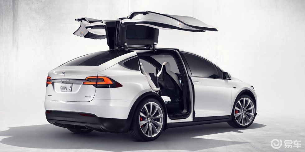 特斯拉在北美市场召回15000余辆modelx