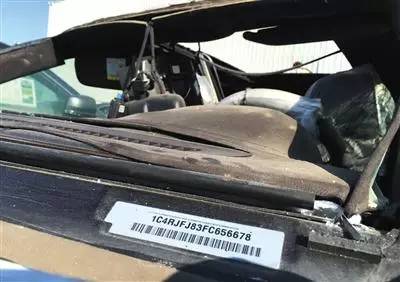 怎么翻新自己的车 w400_h282_c861c6d7a57746088ec84f29b766ff1a.jpeg