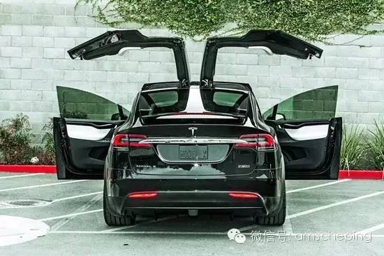 【7座SUV有电动的了,尝尝3.4秒破百的特斯拉