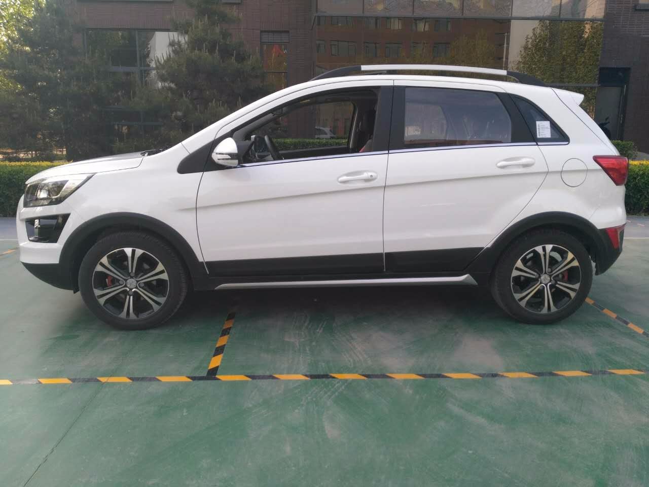 点击插入图片