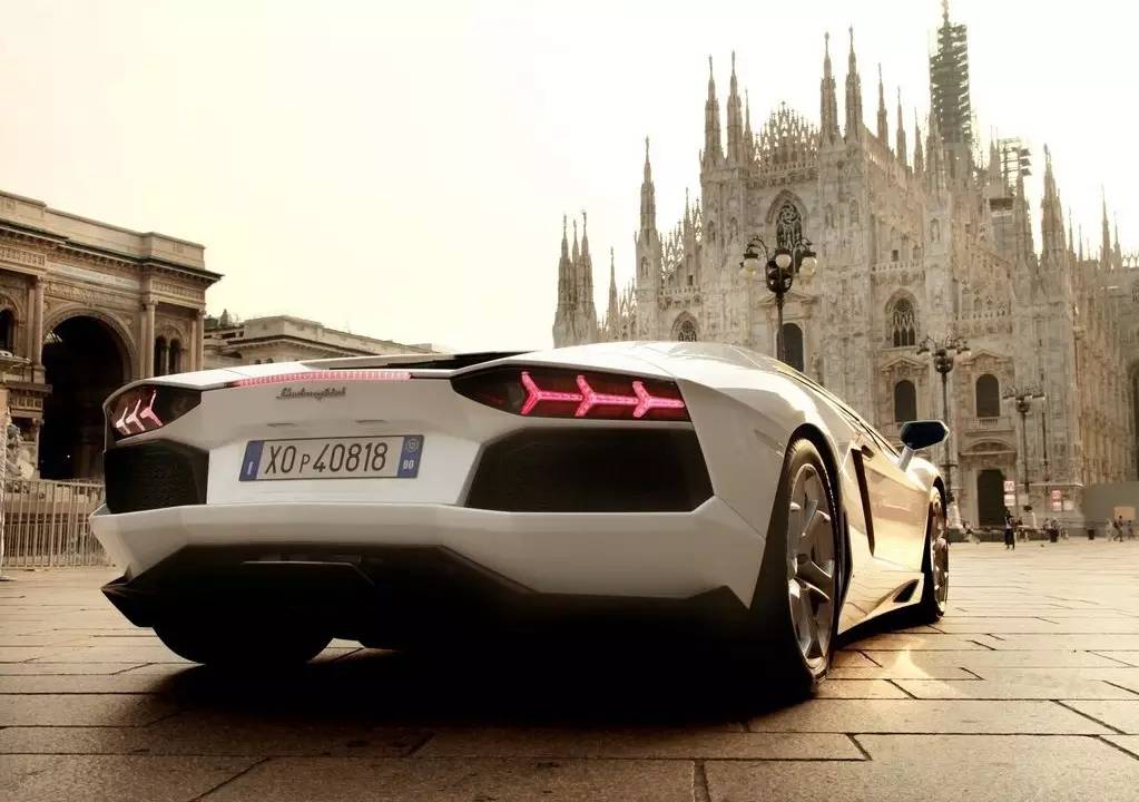 成都石榴石手串_成都车串串月收入五万(3)