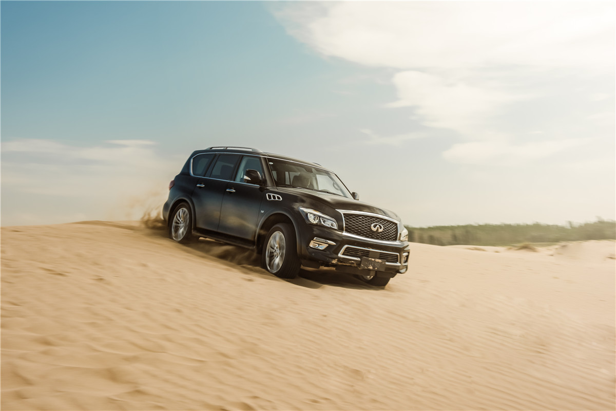 【试驾英菲尼迪新QX80:漫步快走的全尺寸】-