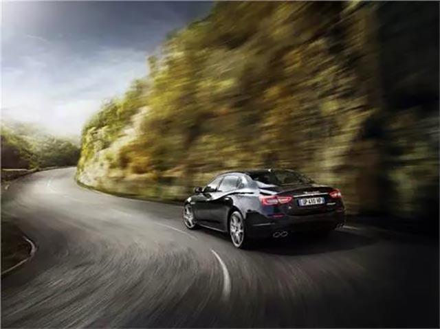 自动加速的车 w640_h479_a8ece1eac4964342ad89ee91501626c5.jpeg