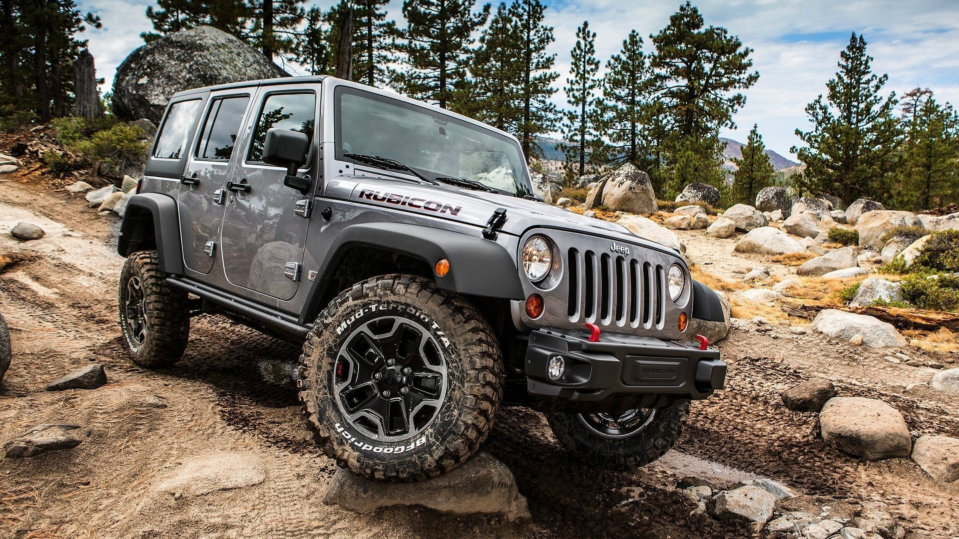 国产四驱越野皮卡视频_最好的四驱越野车排名_四驱越野卡丁车