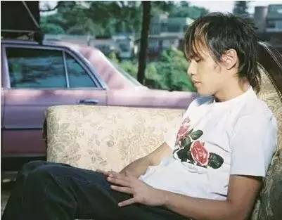 【杰伦的车轨迹,你的青春停在那里】-易起说动