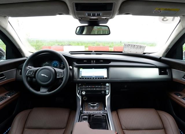 【捷豹XFL:看看中国式大叔的审美】老车主说车-易起说-易车网