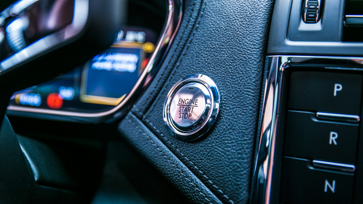 【图文】坐着享受纯正地美式豪华,实拍林肯大陆