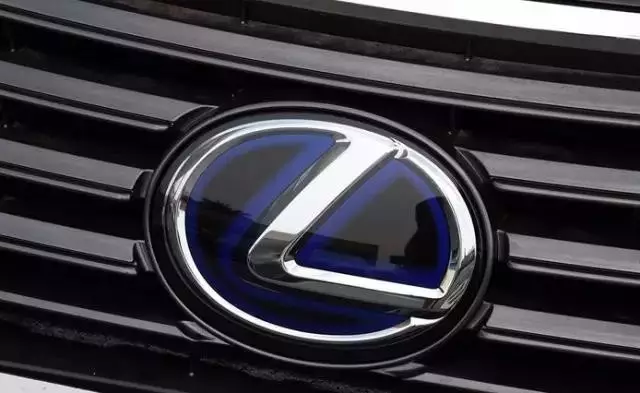 怎么上车牌子 w640_h393_899bd4bf42204c4c93fc9b751cd02683.jpeg