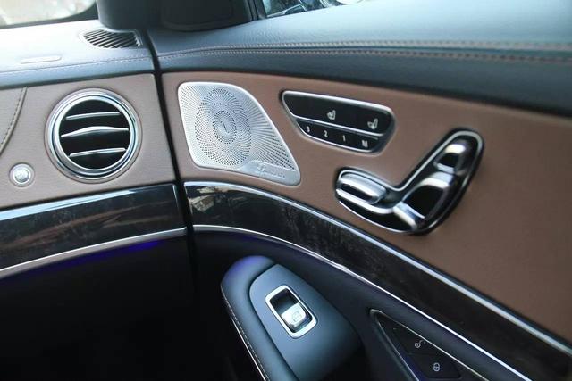 突然给你一台200万的大奔开，啥感受？