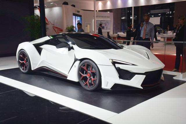 最贵的6800万人民币，盘点上海车展最霸气的车