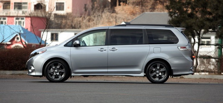 众泰T300\/新MPV等 众泰重庆基地将投产_电动