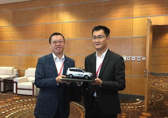 两大巨头联手,腾讯助力长安欧尚A800大戏上演