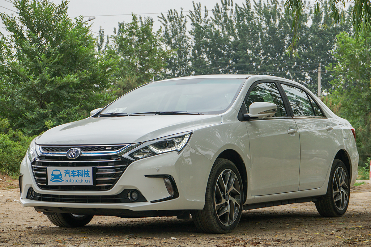 2017款比亚迪秦上市 补贴后售价14.99万元_汽