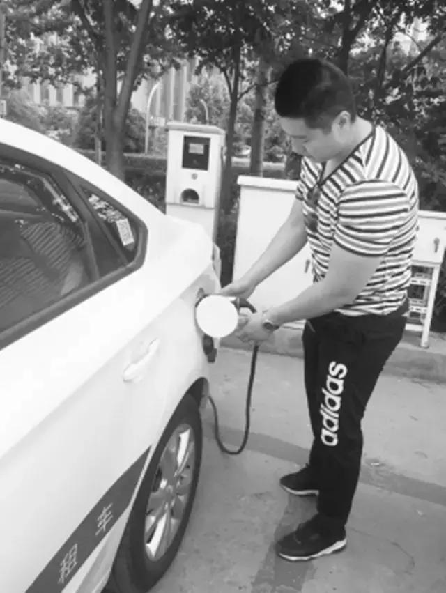 北京共享汽车是奥迪A3,石家庄是知豆,邢台呢?