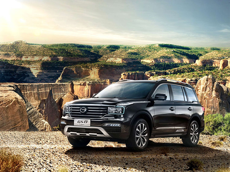 传祺gs8汽车图片