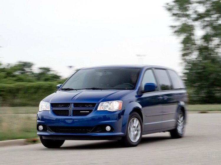 最差mpv:道奇grand caravan