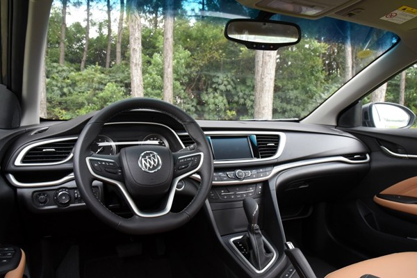 告别自吸时代 别克阅朗\/GL6三缸机头能胜任么