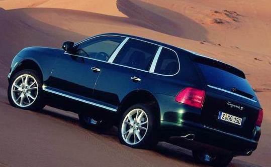 负责赚钱养家 保时捷Cayenne车型历史回顾车