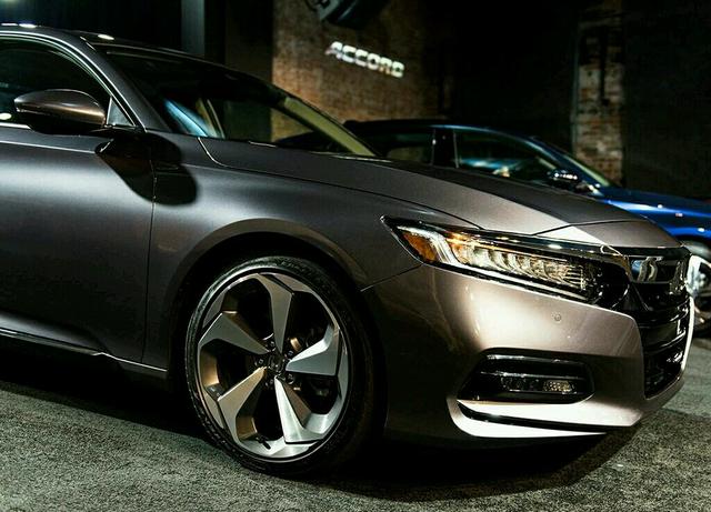 全新雅阁即将登场!卖17万让凯美瑞如何收场?_车品_易车号-易车网