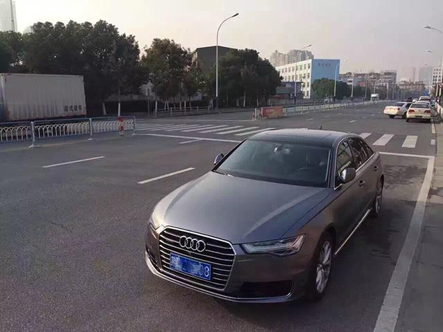 奥迪a6l电光钨钢车身改色贴膜效果图