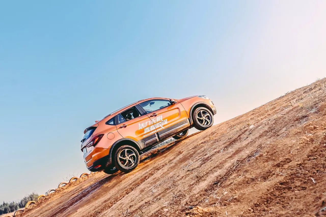 gdp增速_2018景德镇gdp(3)