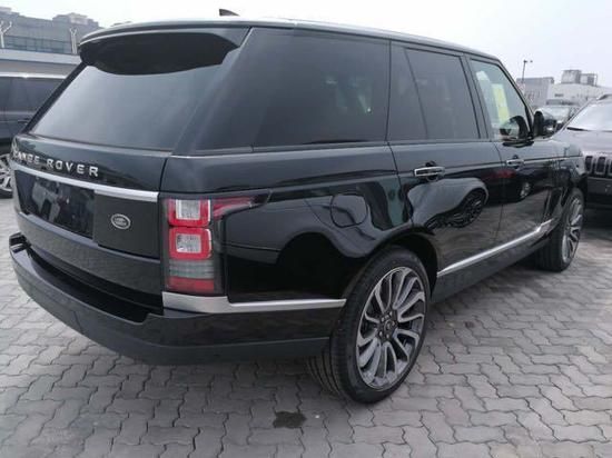 2017款欧规版路虎揽胜行政创世加长霸气十足