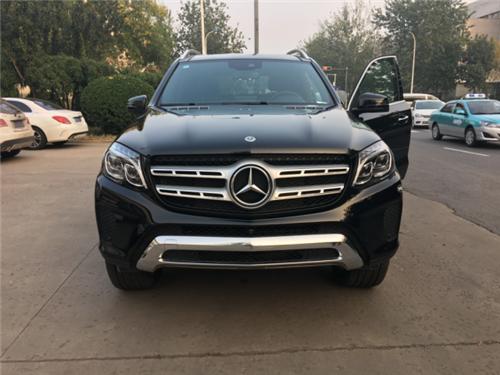 豪车资讯18款奔驰GLS450美版3.0T配置和17款奔驰450有什么区别？