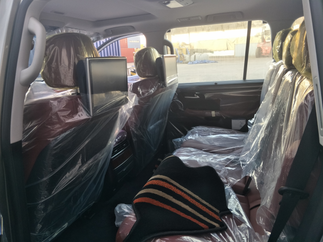 18款雷克萨斯570 最低报价中东版156万